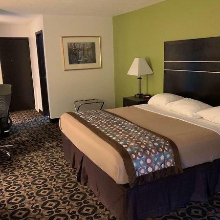 Travelodge By Wyndham Torrington Zewnętrze zdjęcie