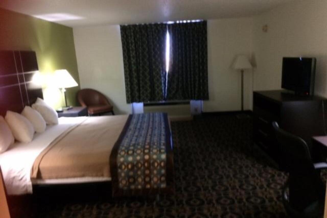 Travelodge By Wyndham Torrington Zewnętrze zdjęcie